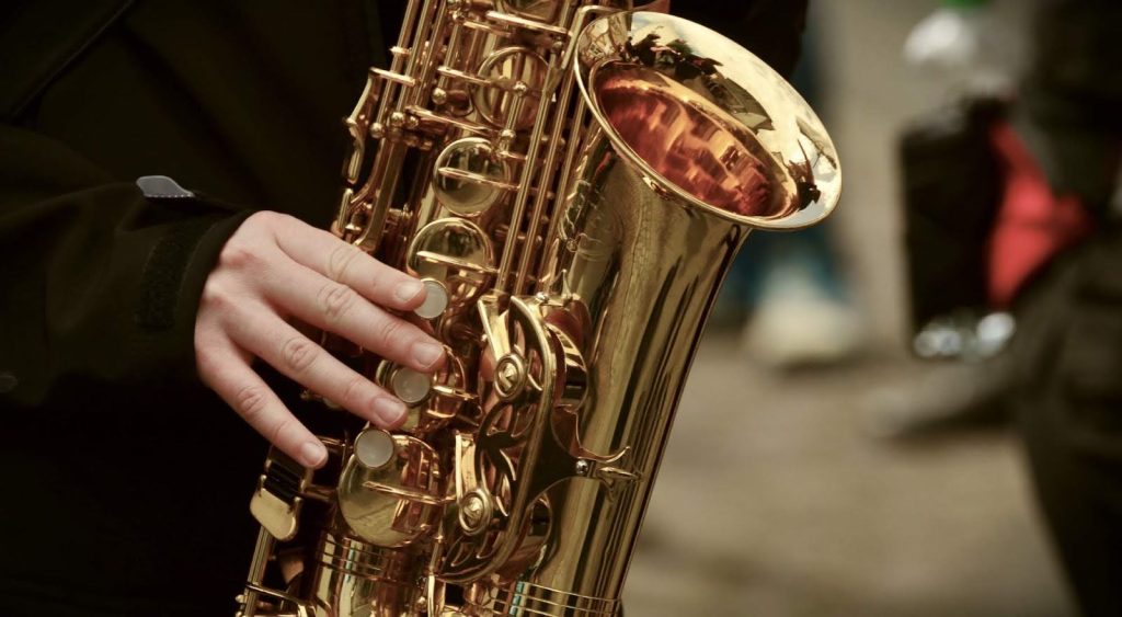 rent or buy band instrument